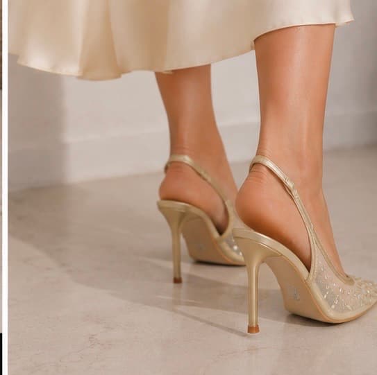 Slingback γόβα χρυσή με στρας 