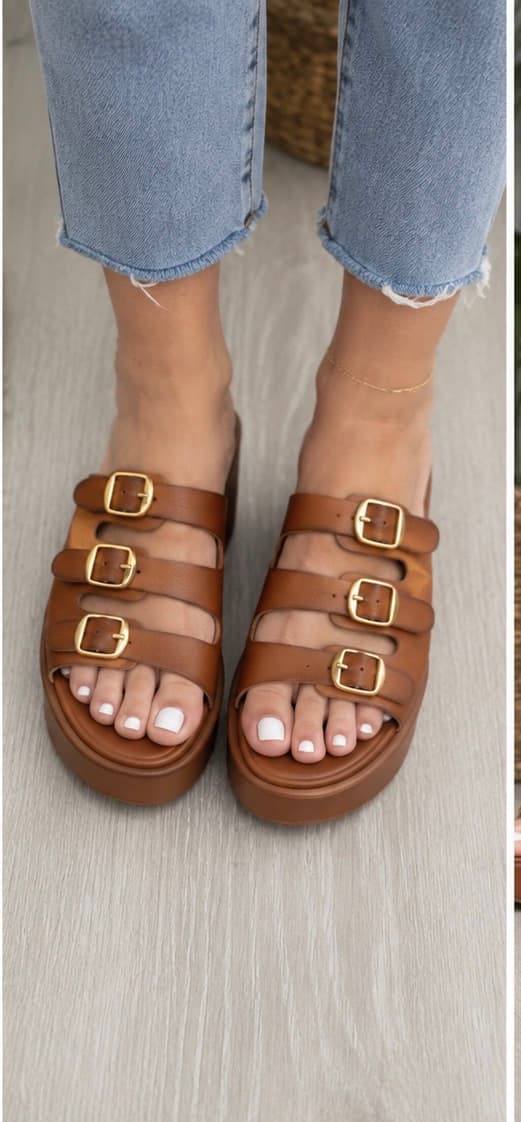 Camel δυπατη παντόφλα με ρυθμιζόμενα λουράκια 