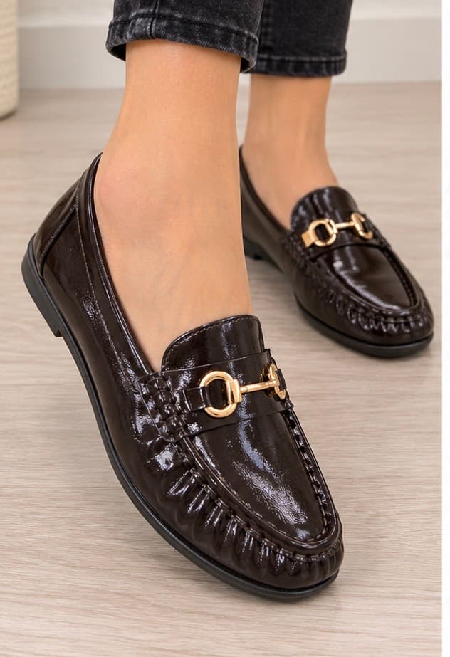 Loafers καφε με χρυσή αγκράφα 