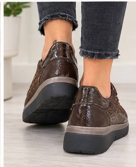 Ανατομικά sneakers καφε με φερμουάρ και κορδόνια 