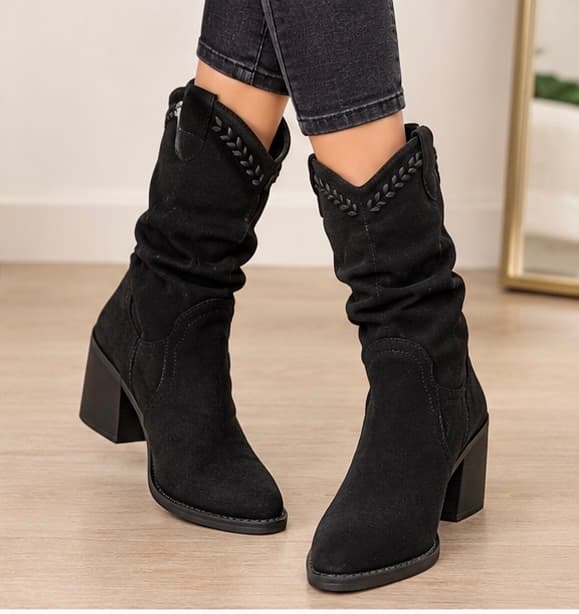 Μαύρα suede cowboy μποτάκια 